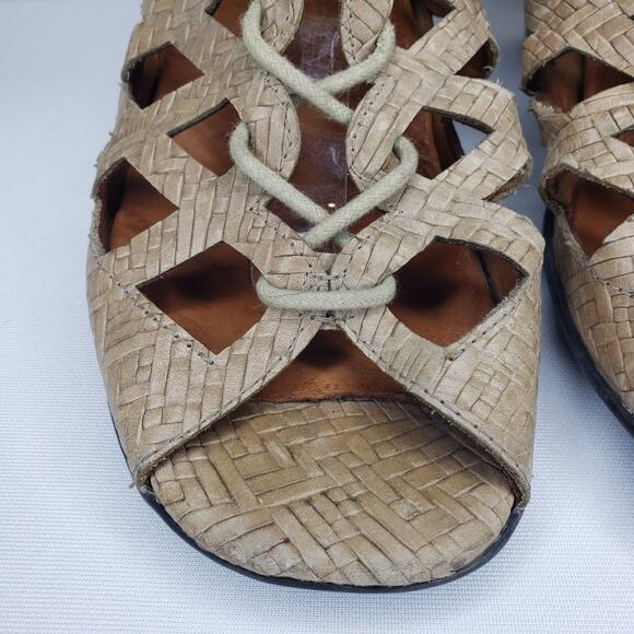 Gentle Souls Okey Dokey Brown Leather Gladiator Heels Sandals Women's Size 8 - Picture 4 of 16
